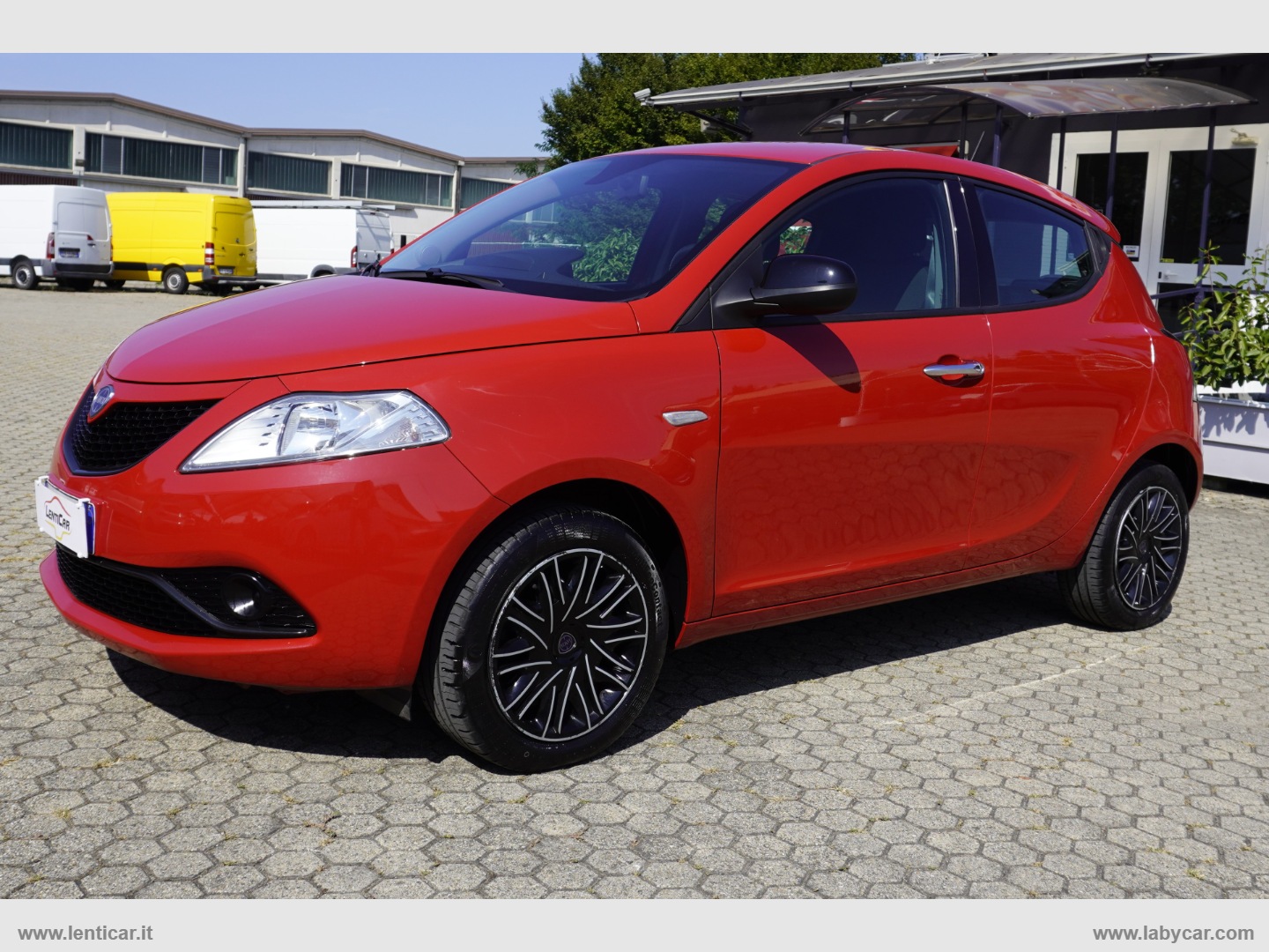 LANCIA Ypsilon 1.2 69 CV 5 Posti Gold Adatta a Neopatentati