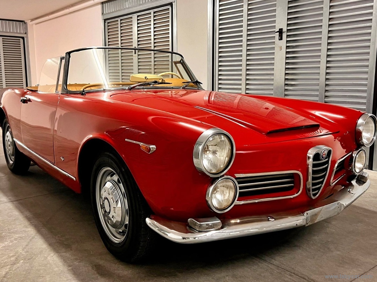 ALFA ROMEO ALFA ROMEO 2600 SPIDER TOURING ALFA ROMEO 2600 SPIDER TOURING