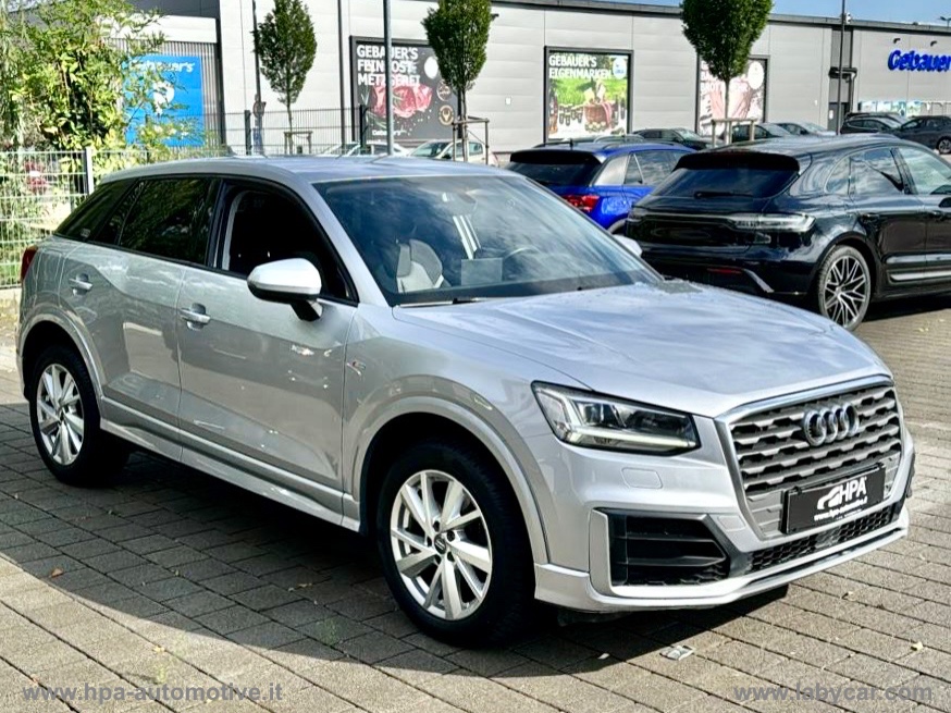 AUDI Q2