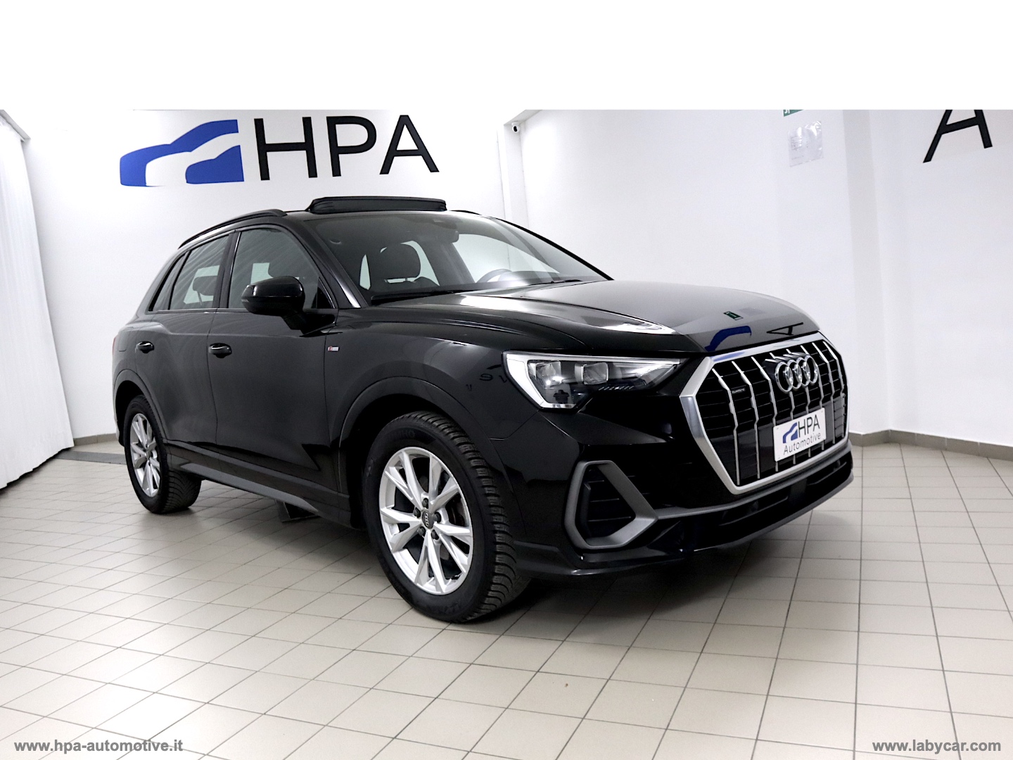 AUDI Q3