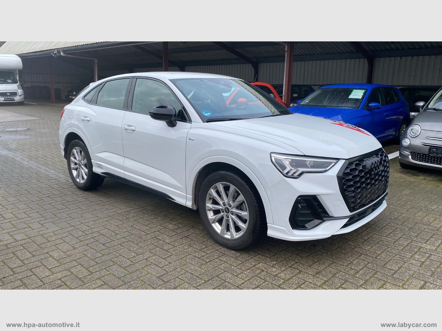 AUDI Q3