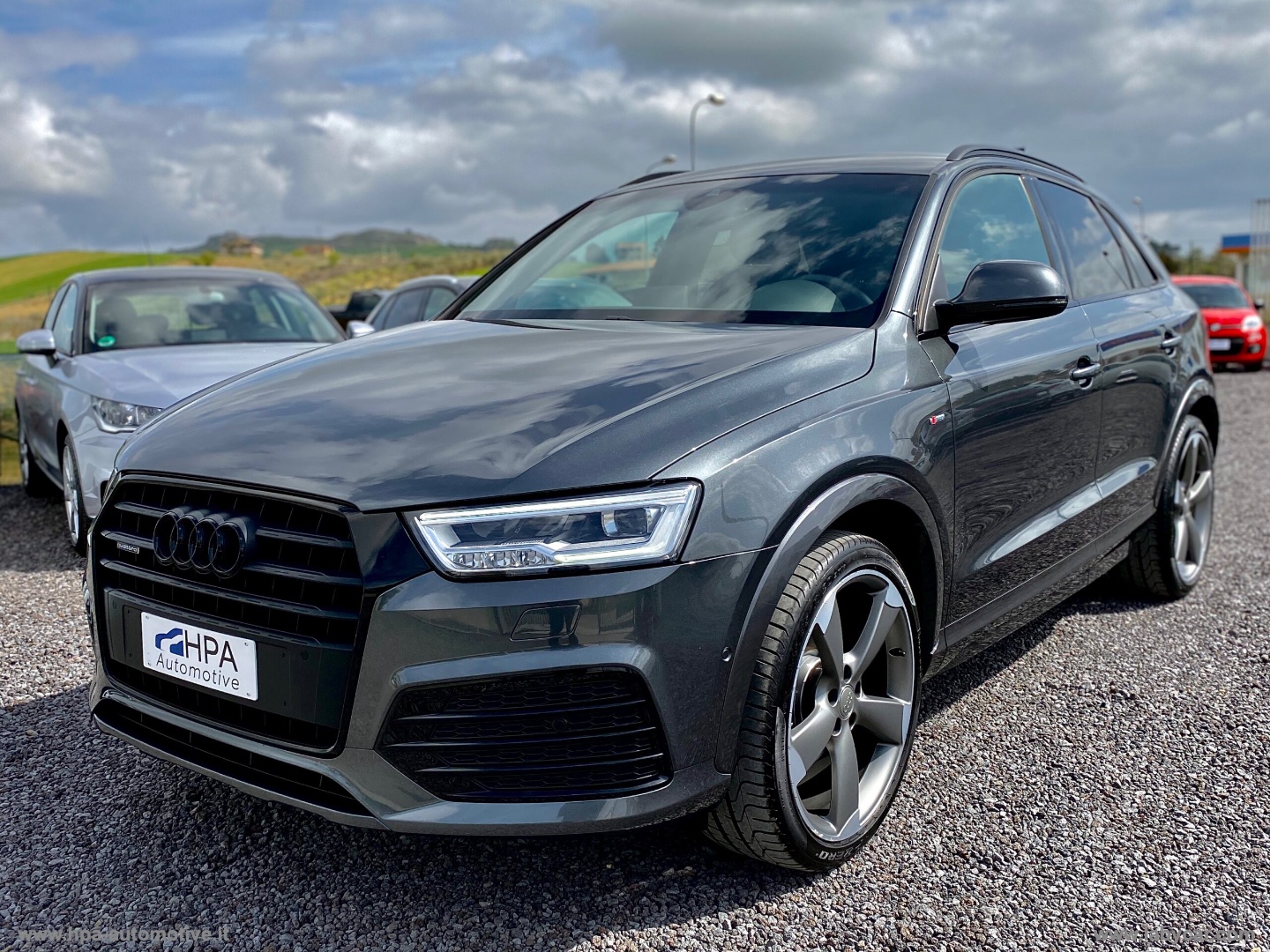 AUDI Q3