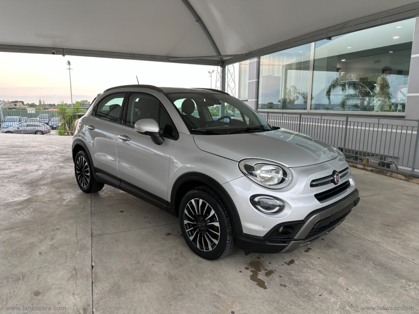 FIAT 500X 1.6 M.Jet 130 CV Cross FIAT 500X 1.6 M.JET 130 CV CROSS