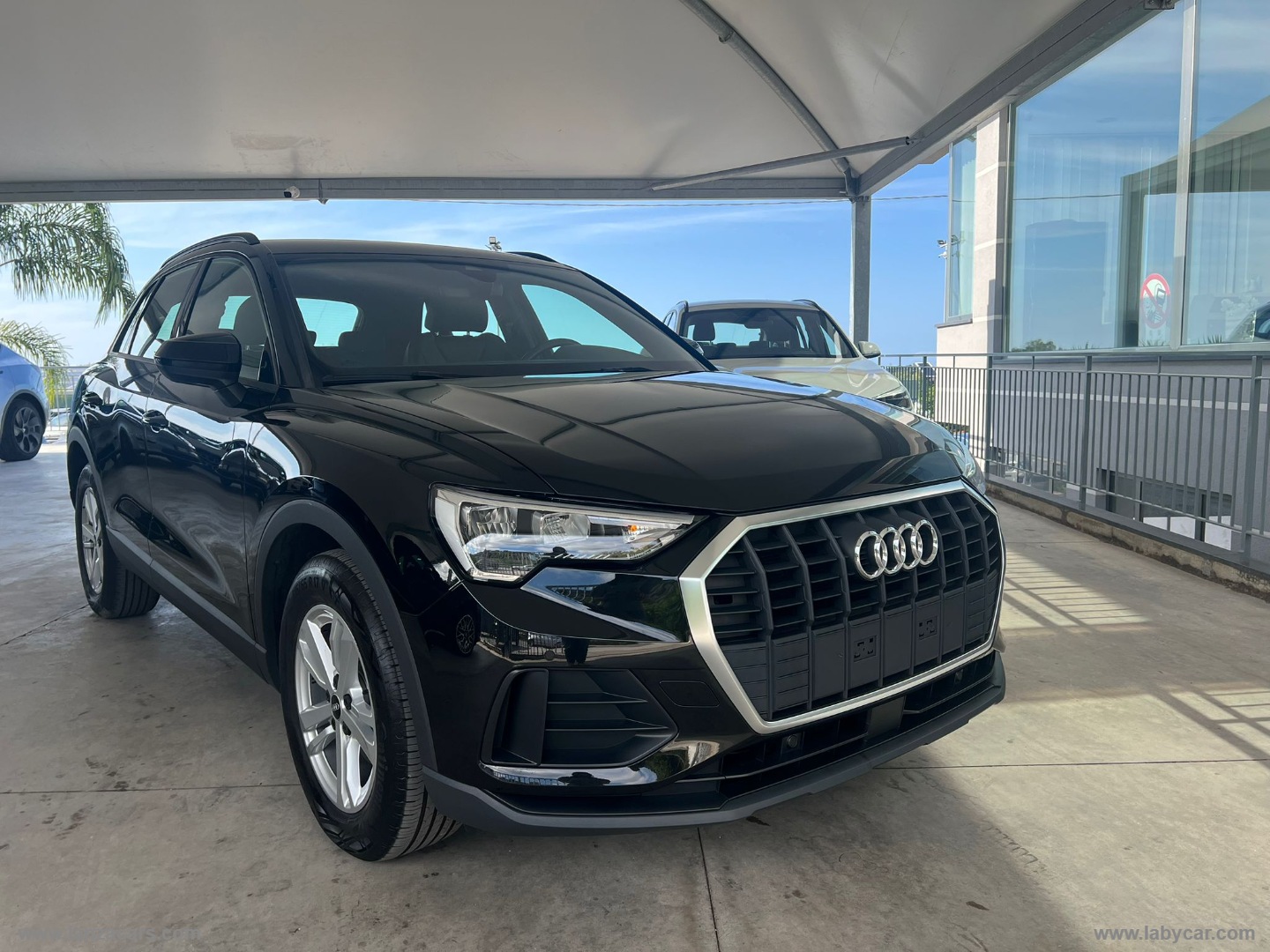 AUDI Q3 35 TDI S line edition 