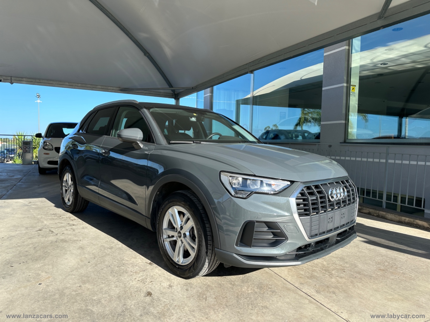 AUDI Q3 40 TDI quattro S tronic 