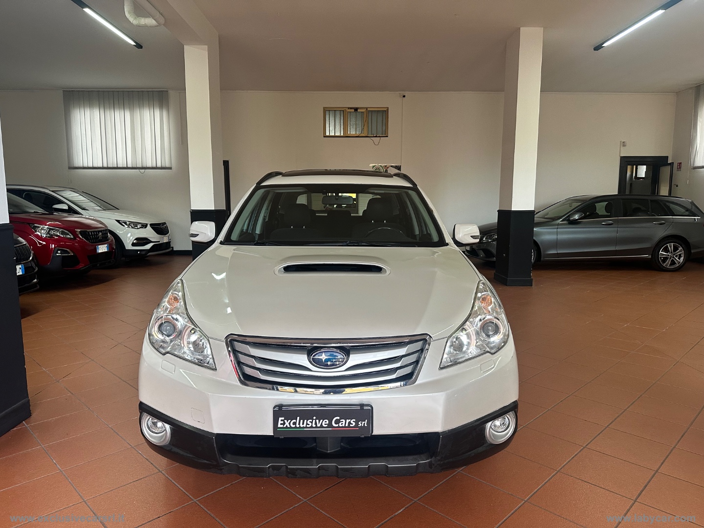 SUBARU Outback 2.0D VC 